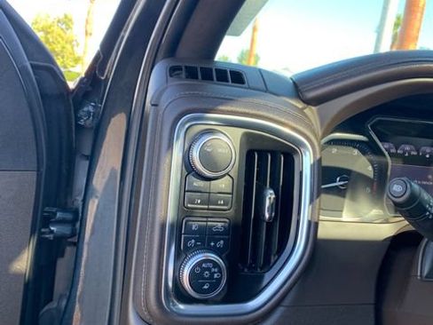 Used 2023 GMC Sierra 2500 Denali AWD/4WD image 20