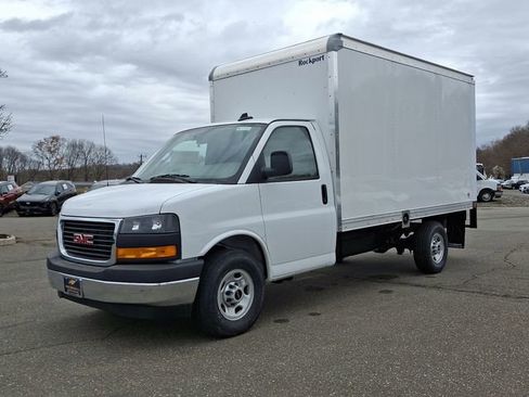 New 2025 GMC Savana 3500 w/ Power Convenience Package image 2