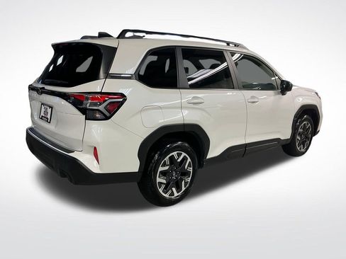 Certified 2025 Subaru Forester Premium w/ Convenience Package #1 AWD/4WD image 6