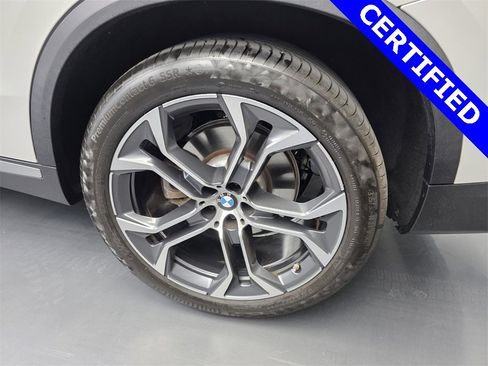 Certified 2023 BMW X5 sDrive40i w/ Climate Comfort Package image 18