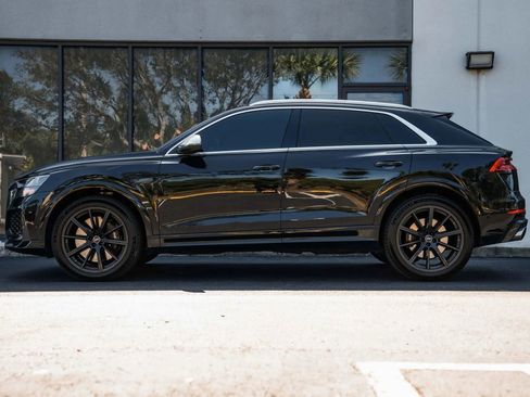 Used 2022 Audi RS Q8 AWD/4WD image 4