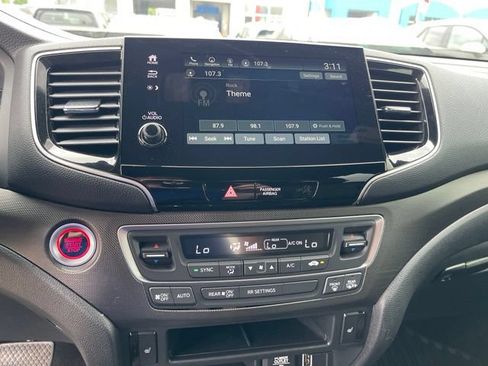 Used 2022 Honda Passport TrailSport image 24