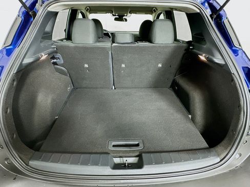 Used 2025 Nissan Kicks SV image 27