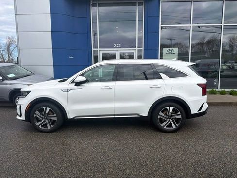 Used 2023 Kia Sorento SX Prestige AWD/4WD image 3