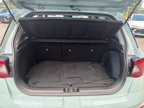 Certified 2026 Hyundai Venue SE FWD image 18