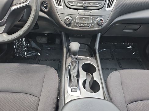 Used 2023 Chevrolet Malibu LS FWD image 25