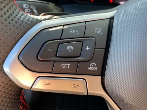 New 2025 Volkswagen GTI SE FWD image 28