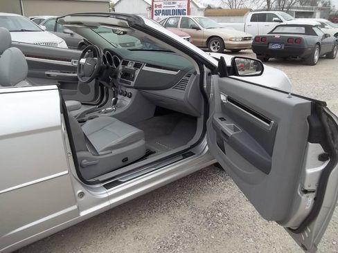 Used 2008 Chrysler Sebring Limited w/ Luxury Group FWD image 14