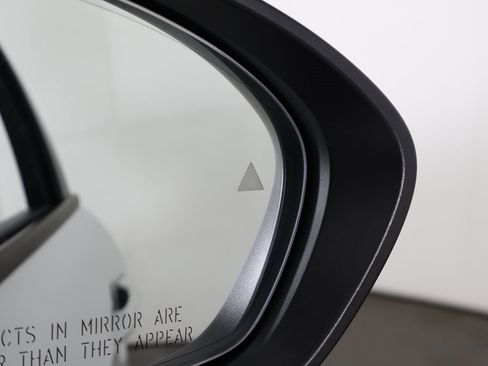 Used 2022 Alfa Romeo Stelvio Ti image 38