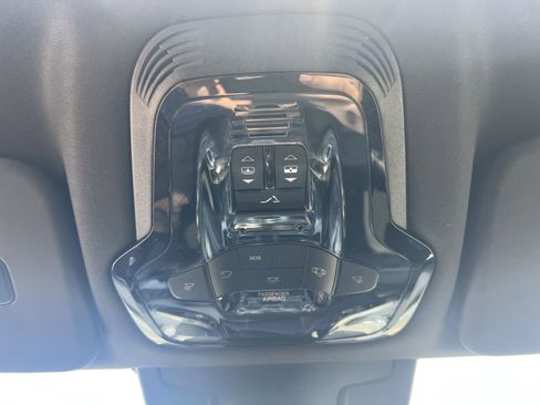 Used 2023 Alfa Romeo Stelvio Ti image 14