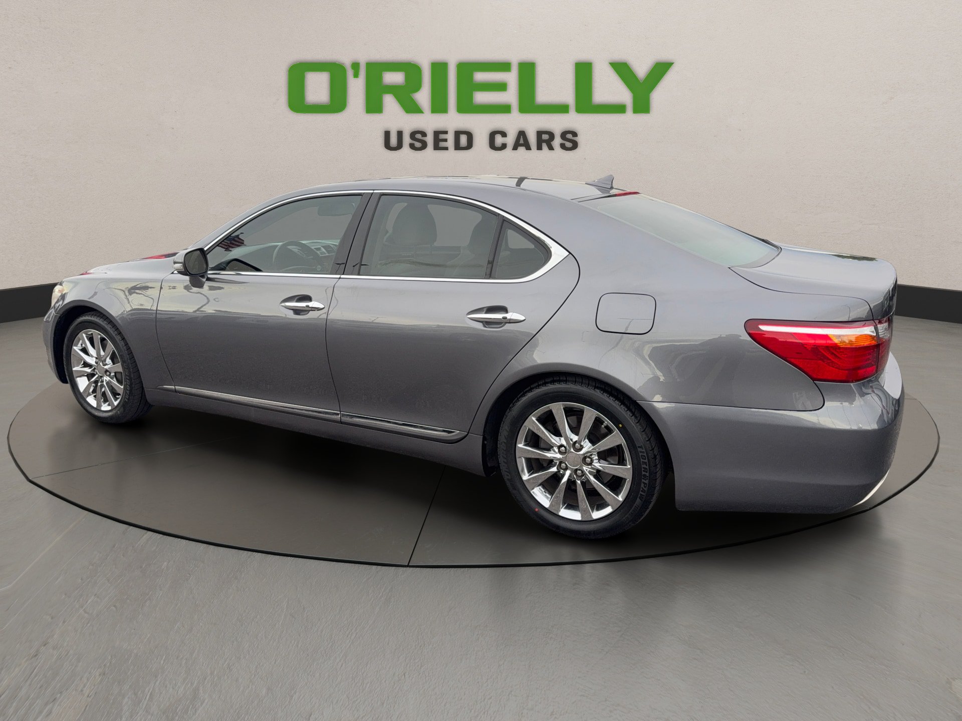 Used 2012 Lexus LS 460 w/ Comfort Pkg RWD image 4