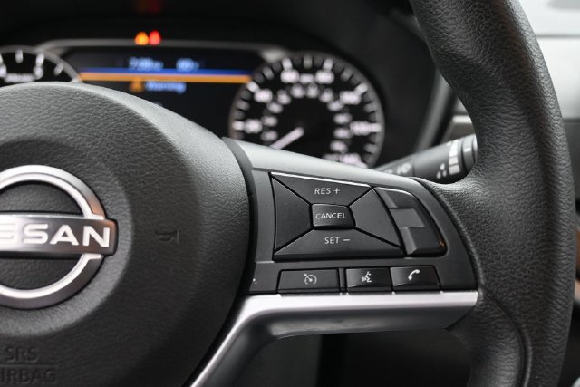 Used 2024 Nissan Altima 2.5 SV FWD image 22