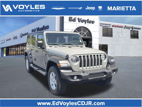 Used 2022 Jeep Wrangler Unlimited Sport image 1