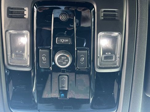 New 2026 GMC Yukon XL Elevation RWD image 40