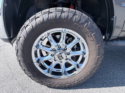 Used 2014 RAM 2500 Tradesman w/ Chrome Appearance Group image 28