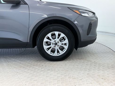 Certified 2025 Ford Escape Active image 12