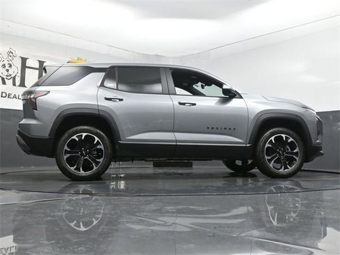 New 2026 Chevrolet Equinox LT w/ Safety and Technology Package image 31