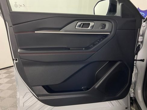 New 2026 Ford Explorer ST-Line RWD image 12