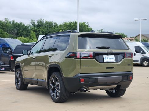 New 2026 Jeep Cherokee Overland w/ Advanced Pro Tech Group AWD/4WD image 3