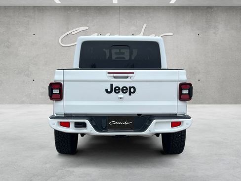 Used 2023 Jeep Gladiator Overland image 15