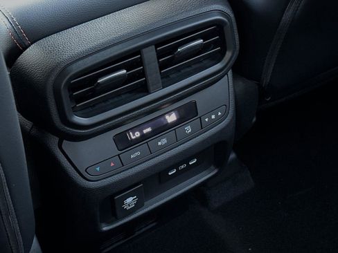 New 2025 Honda Pilot TrailSport image 14