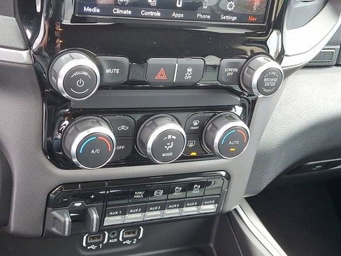 Used 2020 RAM 2500 Big Horn w/ Level 1 Equipment Group image 15