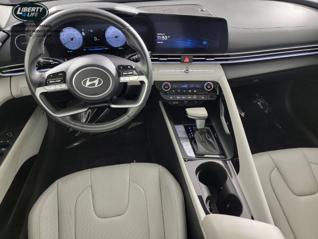Used 2024 Hyundai Elantra Limited FWD image 34