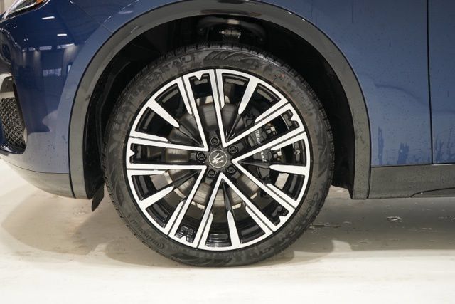 Certified 2025 Maserati Grecale Modena AWD/4WD image 10
