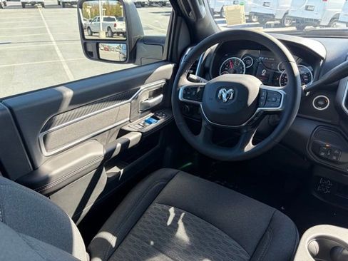 New 2026 RAM 2500 Big Horn image 32