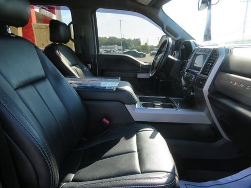 Used 2020 Ford F250 Lariat w/ Lariat Ultimate Package image 19