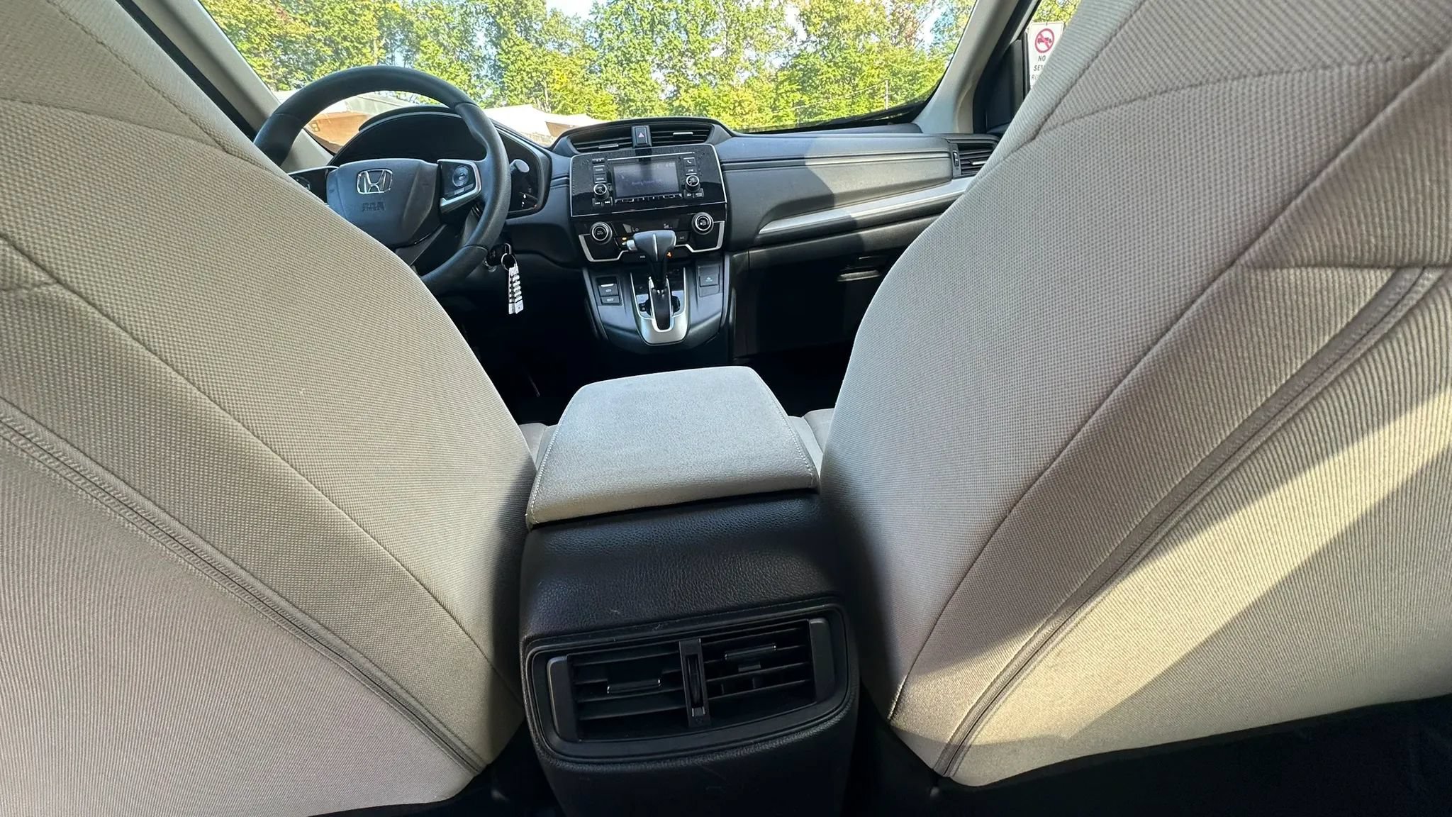 Used 2018 Honda CR-V LX image 29