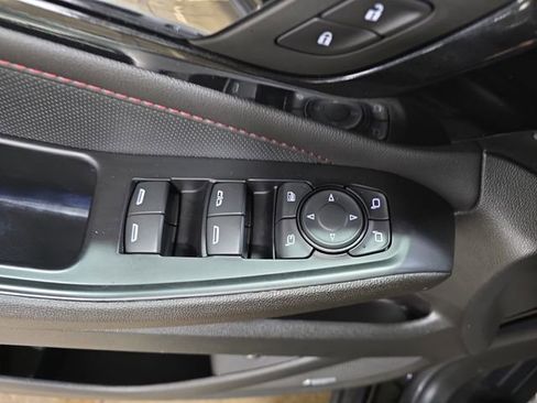 Used 2023 Chevrolet Traverse RS w/ LPO, Floor Liner Package image 30