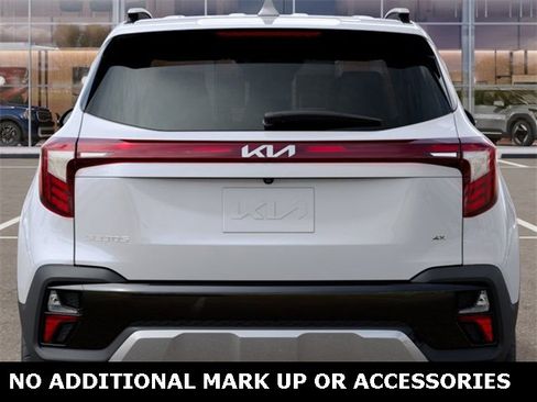 New 2026 Kia Seltos SX w/ SX Sunroof Package image 13