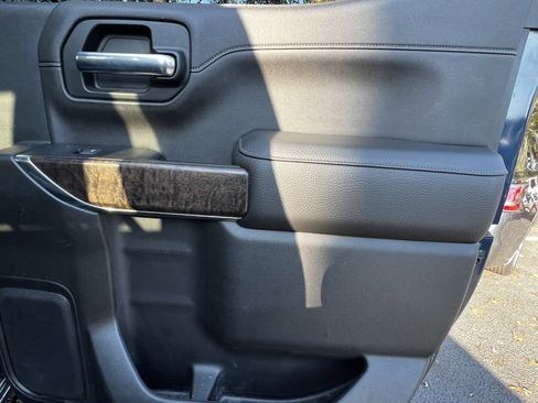 Used 2019 GMC Sierra 1500 Denali w/ Denali Ultimate Package image 41