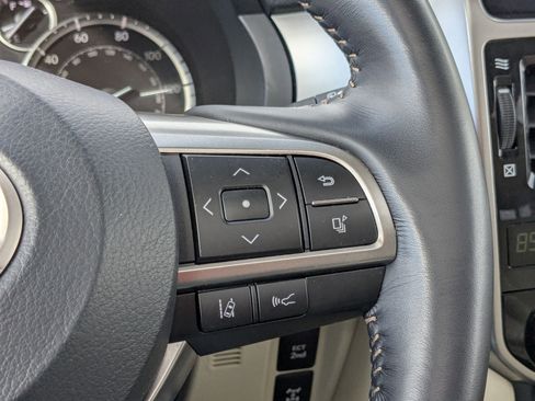 Used 2023 Lexus GX 460 Premium image 13