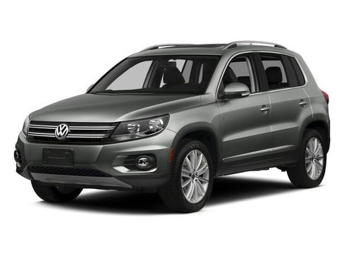 Used 2016 Volkswagen Tiguan SE FWD image 1