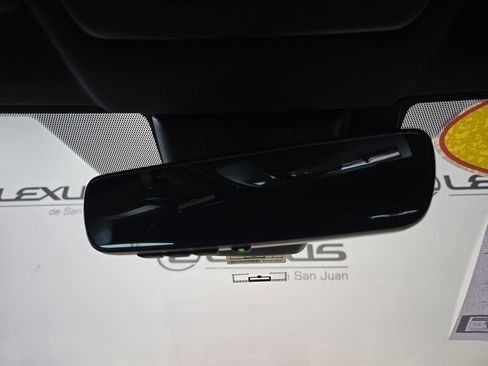 Used 2019 Lexus UX 200 F Sport image 20