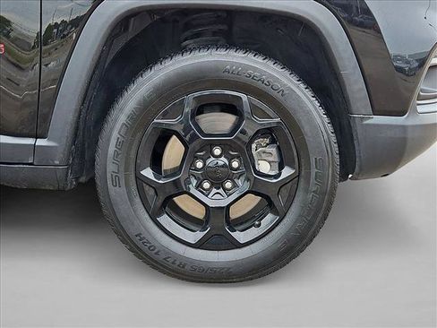 Used 2023 Jeep Compass Trailhawk AWD/4WD image 22