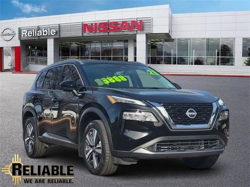 Used 2023 Nissan Rogue SL w/ SL Premium Package image 1