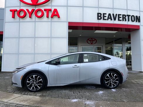 New 2026 Toyota Prius Plug-In Hybrid image 2