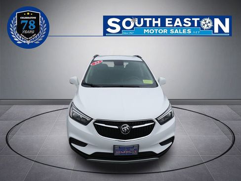 Used 2022 Buick Encore Preferred w/ Safety Package image 3