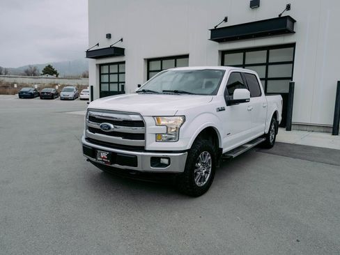 Used 2017 Ford F150 Lariat image 3