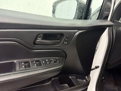 Used 2023 Honda Odyssey Sport image 12