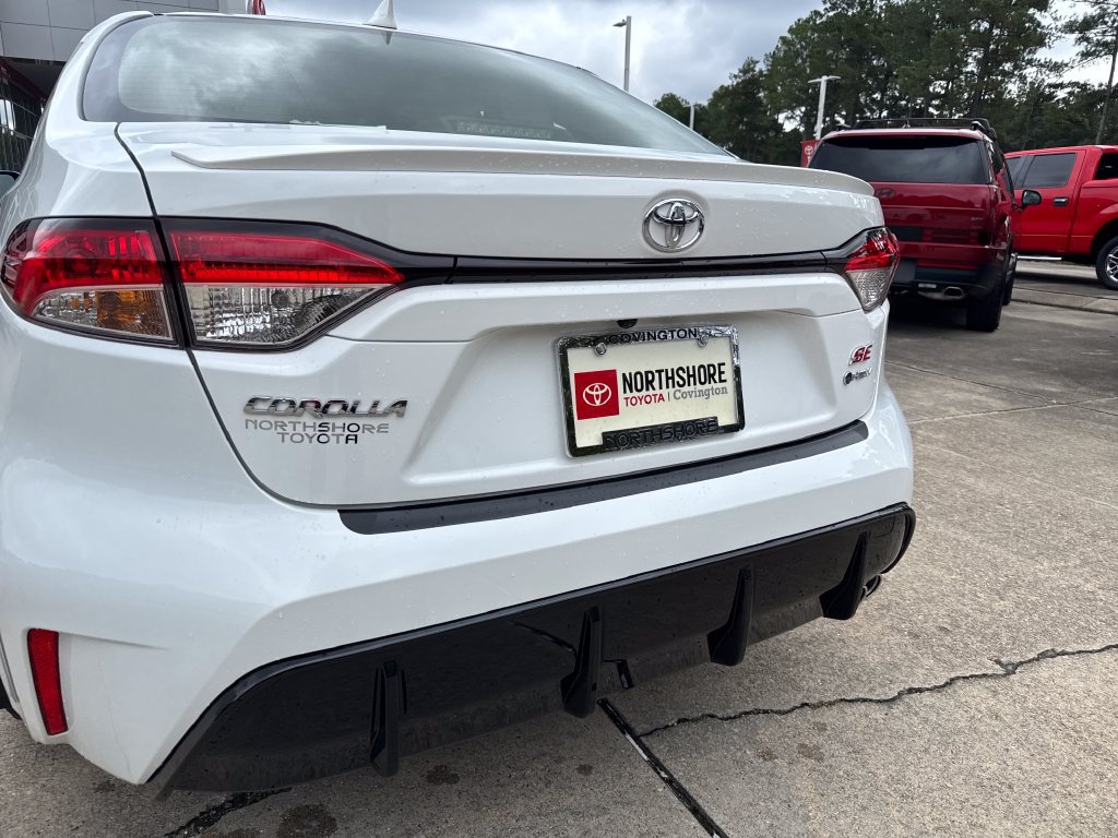 Certified 2026 Toyota Corolla SE FWD image 7