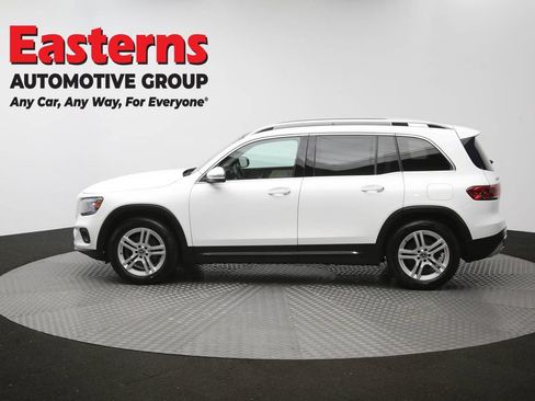 Used 2021 Mercedes-Benz GLB 250 4MATIC image 64