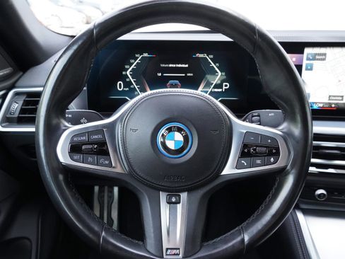 Used 2023 BMW i4 eDrive40 w/ M Sport Package RWD image 18