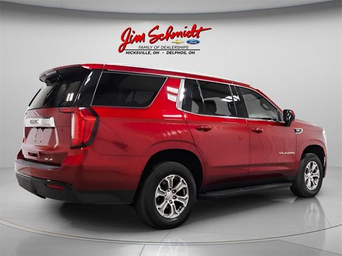 Used 2023 GMC Yukon SLE image 6