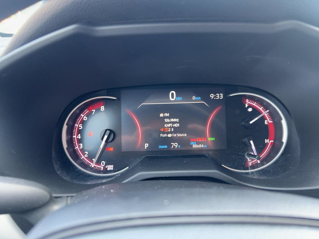 Used 2023 Toyota RAV4 XLE FWD image 10