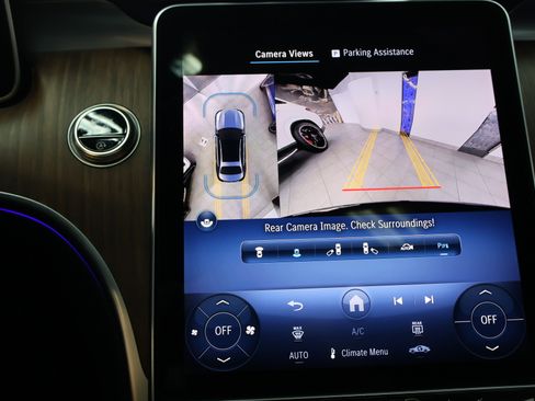 Certified 2025 Mercedes-Benz C 300 Sedan image 37