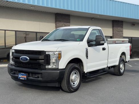 Used 2019 Ford F250 XL w/ Power Equipment Group image 2
